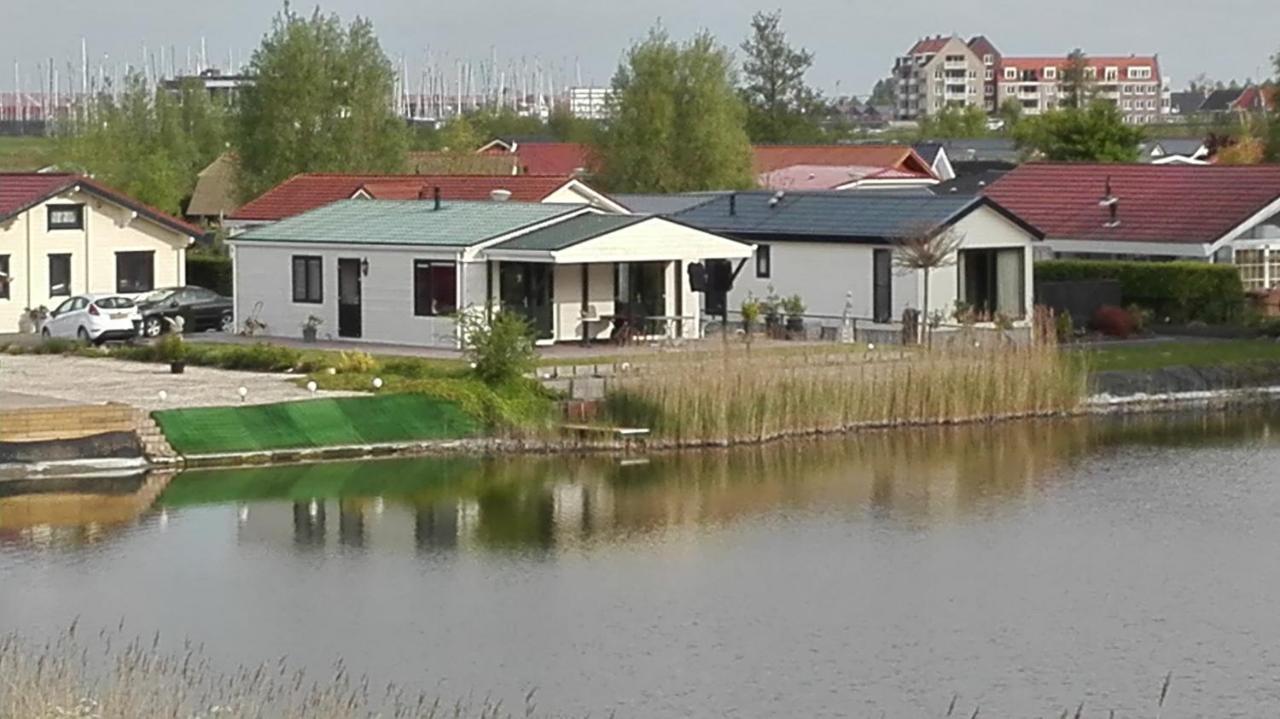Het Boothuis Villa Sint-Annaland Eksteriør bilde
