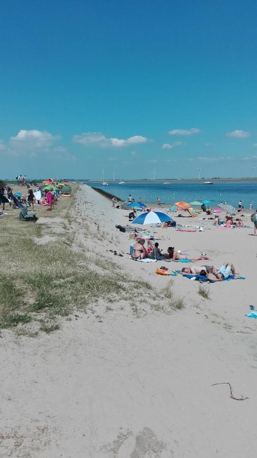 Het Boothuis Villa Sint-Annaland Eksteriør bilde