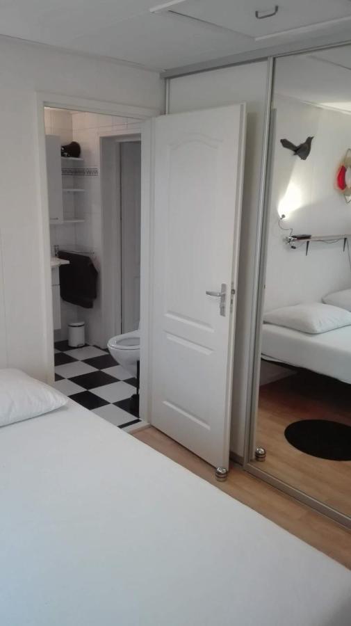 Het Boothuis Villa Sint-Annaland Eksteriør bilde